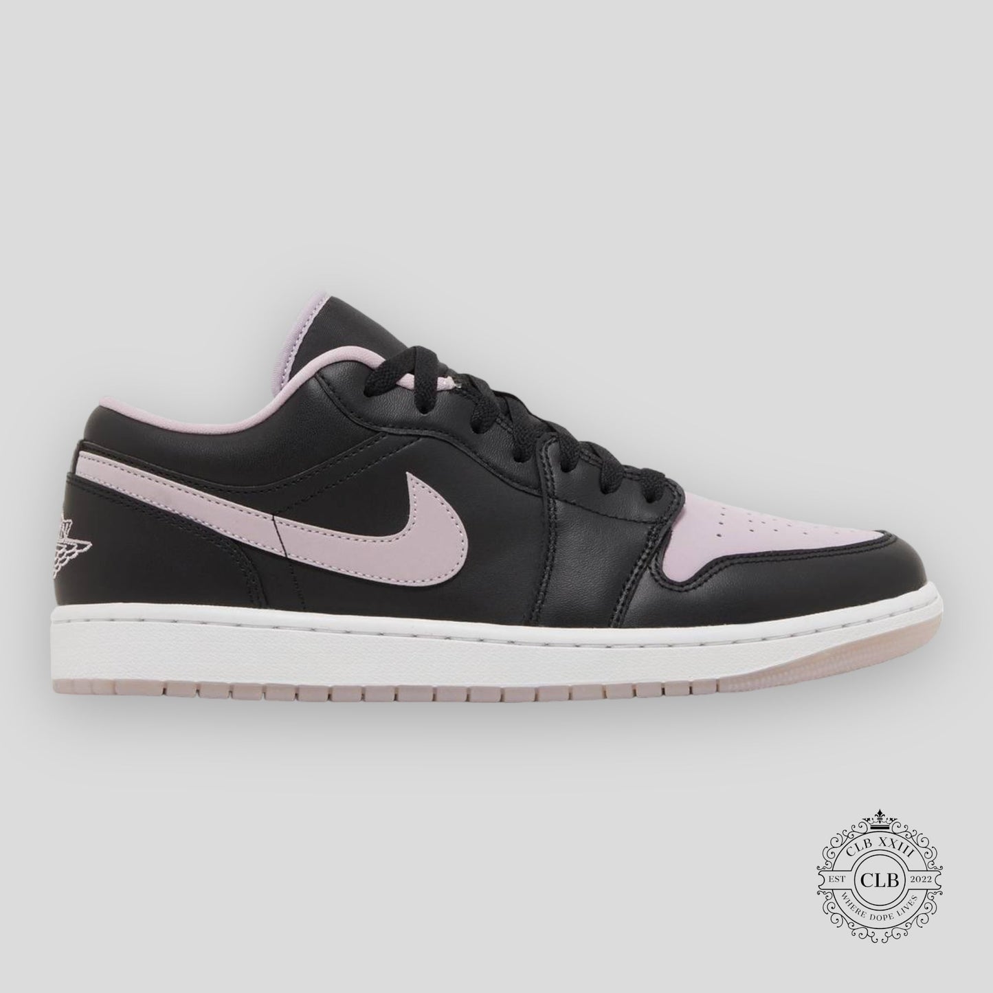 AIR JORDAN 1 LOW SE (GS) "BLACK ICED LILAC"