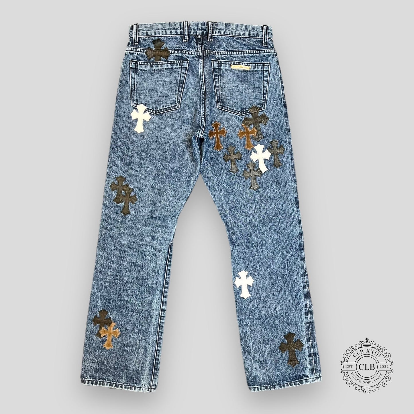 CHROME HEARTS FLEUR KNEE DENIM JEANS