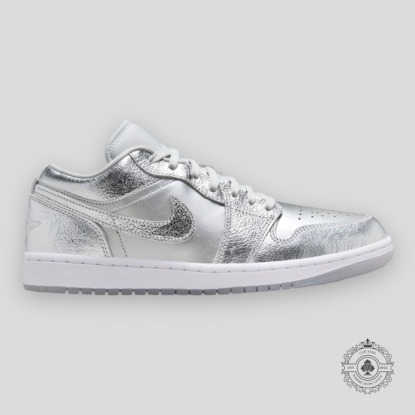 Air Jordan 1 Low SE W Metallic Silver